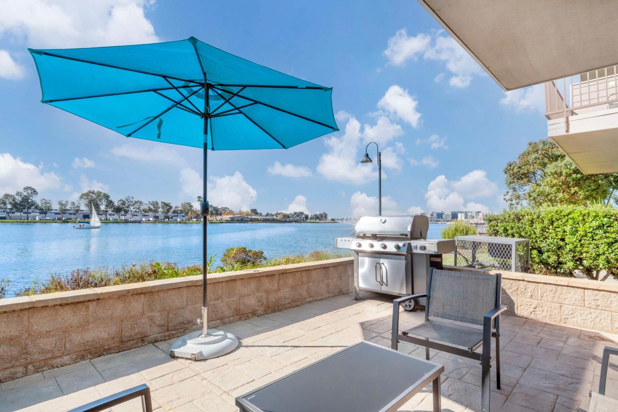 Best Western Plus Bayside Hotel Oakland Exterior foto